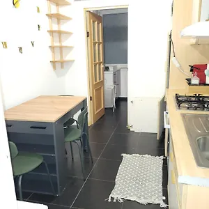 Style Haussmannien 1 Bedroom , Bruxelles Belgique