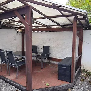 Magnolia Garden New And Fully Equipped , Bruxelles Belgique